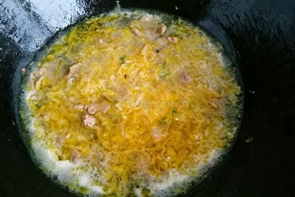 牛肉炖酸菜的做法图解13