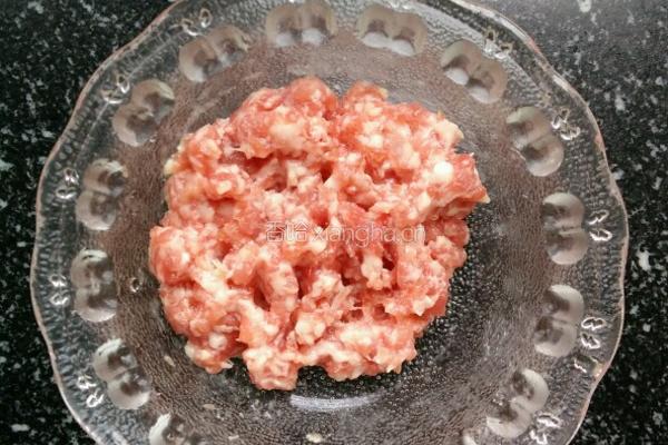 肉末香菇的做法图解2