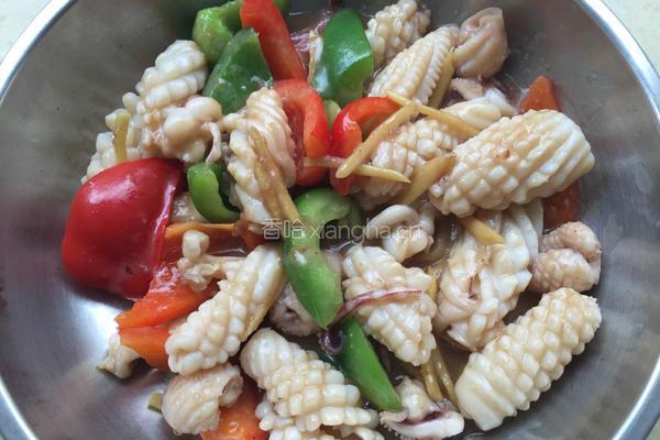 爽口西芹炒鲜尤的做法图解10