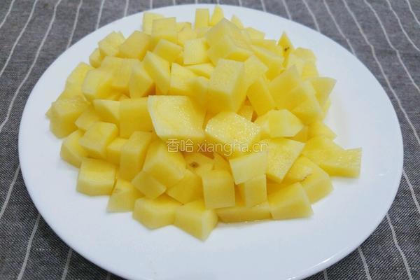 土豆炸酱面的做法图解2