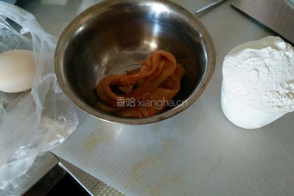 韩式泡菜饼的做法图解1