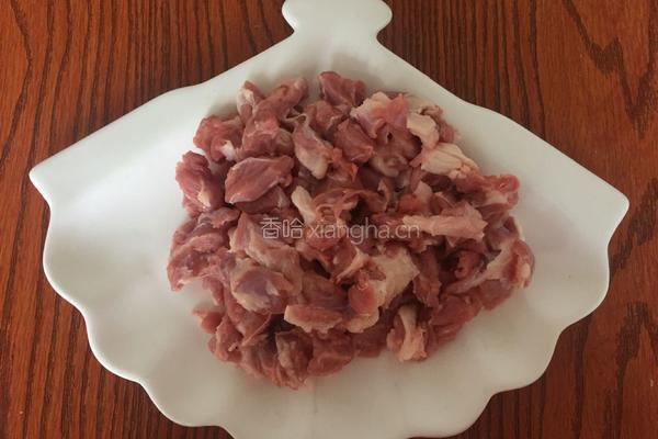 碳烤羊肉的做法图解1
