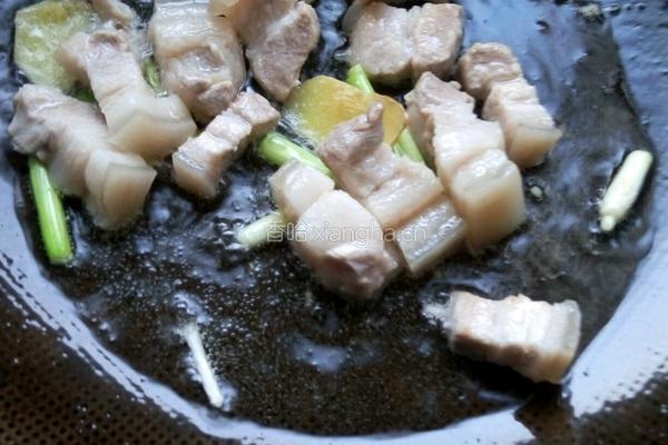 家常土豆烧肉的做法图解6