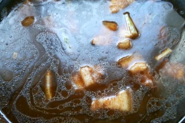 家常土豆烧肉的做法图解8