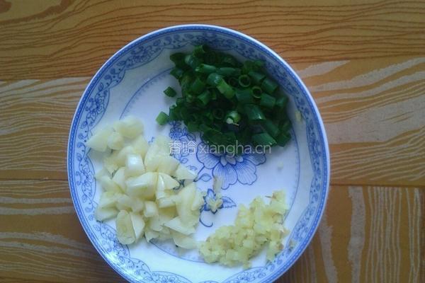 西红柿豆腐炒西兰花的做法图解4