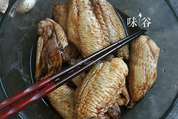 电饭煲焗鸡翅的做法图解2