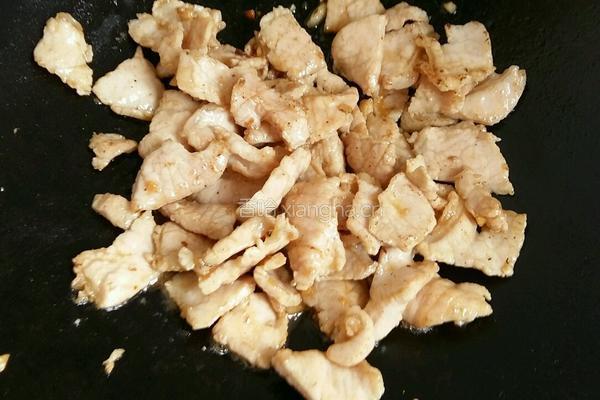 茶树菇炒瘦肉的做法图解8