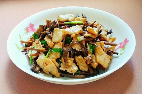茶树菇炒瘦肉的做法图解10