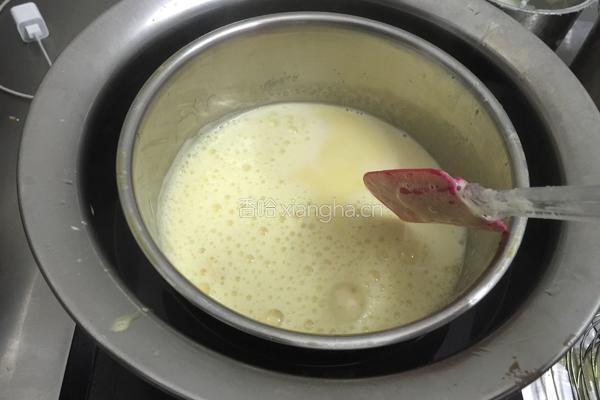 原味慕斯蛋糕的做法图解3