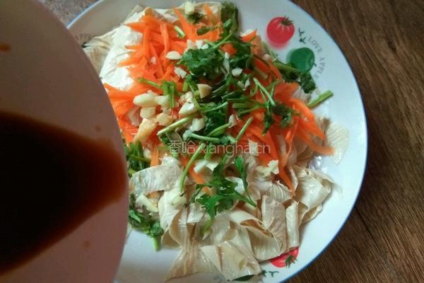 家常凉拌豆油皮的做法图解6