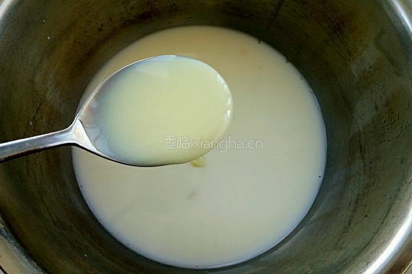 炼乳蛋挞的做法图解3