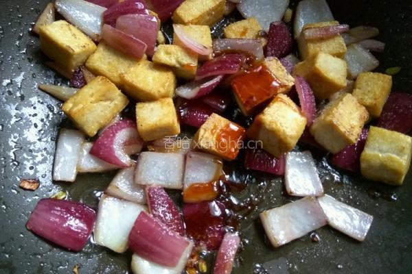 洋葱炒豆腐的做法图解9