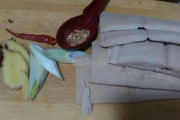 自制卤豆腐干的做法图解1