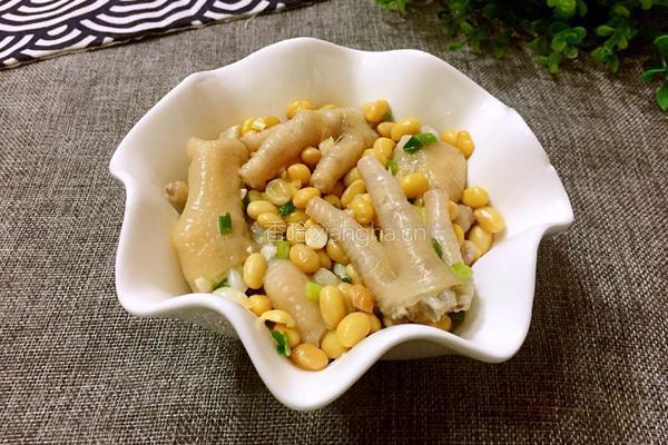 鸡爪焖黄豆的做法图解10