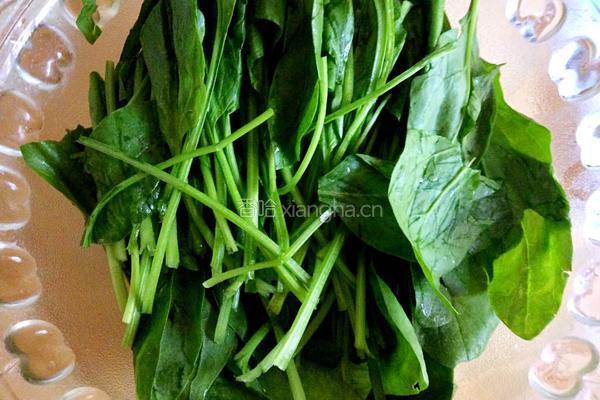 菠菜豆腐的做法图解1