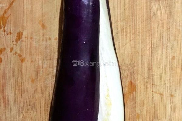 蒜烤茄子的做法图解1
