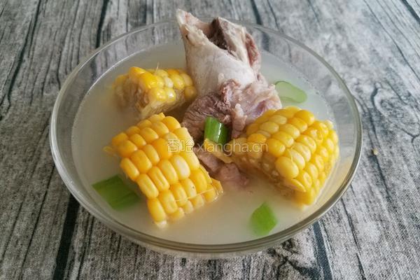 大骨玉米汤的做法图解7