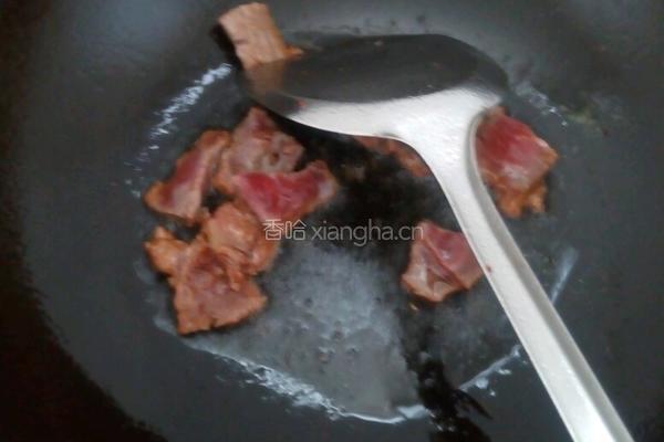 葱爆牛排的做法图解2