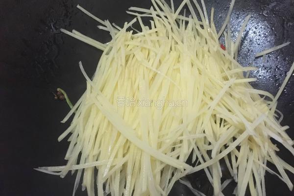 木耳土豆丝的做法图解6