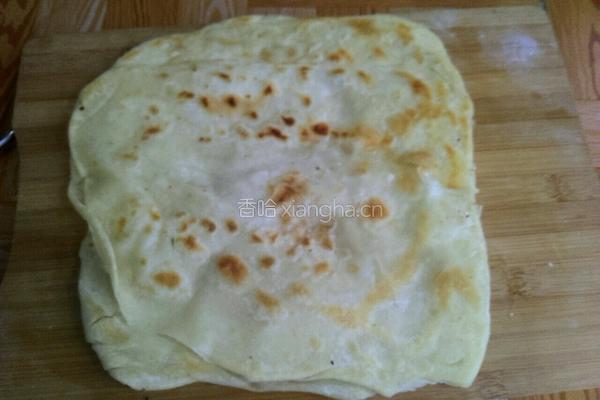 包菜炒饼丝的做法图解1