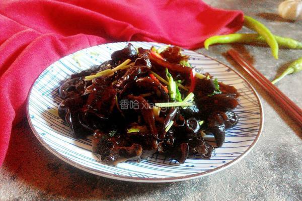 芹菜炒黑木耳的做法图解6