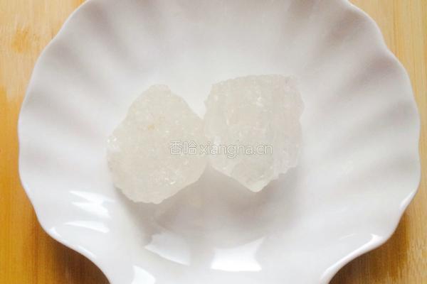 海底椰银耳雪梨汤的做法图解7