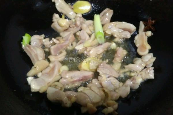 豆角炒鸡肉的做法图解5