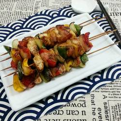 电饼铛烤鸡肉串的做法[图]