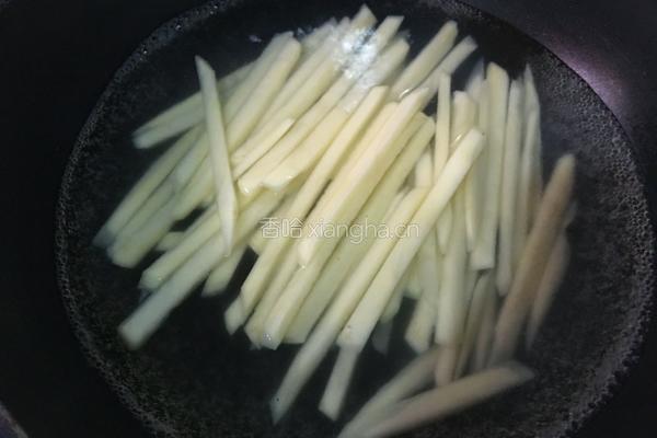 炸薯条的做法图解4