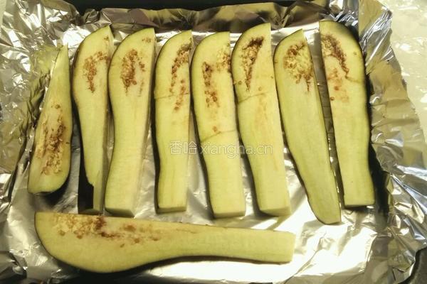 多汁烤茄子的做法图解2