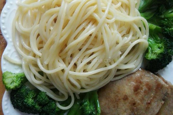 黑椒牛排意面的做法图解6