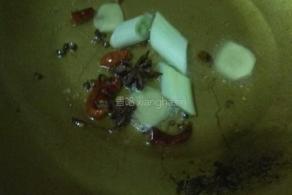 野蘑菇炖鸡的做法图解7