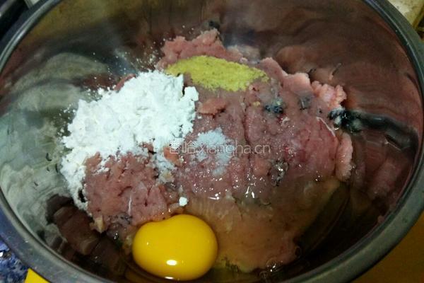 海鲜丸子的做法图解5