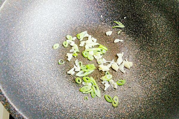 丝瓜蛋花汤的做法图解4