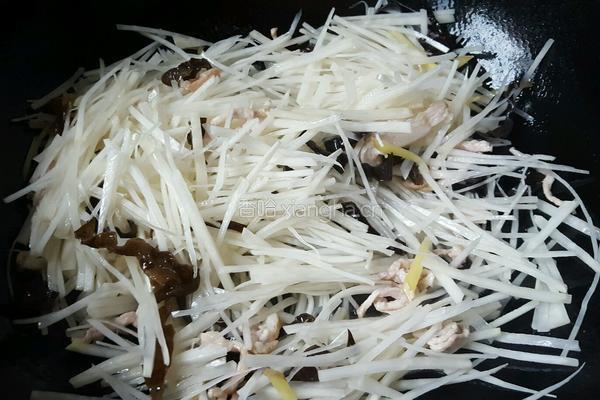 苤蓝炒肉丝的做法图解10