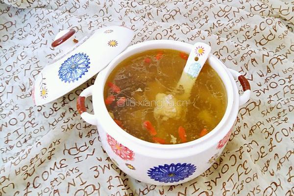 枸杞鸡汤的做法图解7