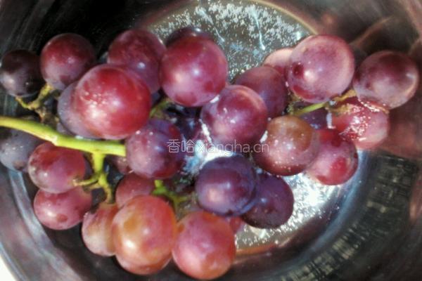 自制葡萄酒的做法图解1