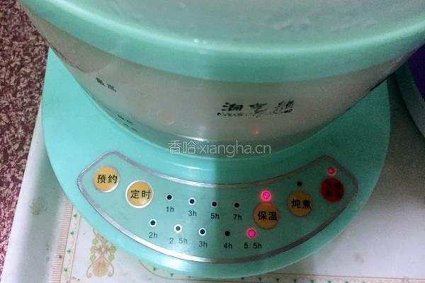 花胶杞子煲鸡脚的做法图解6