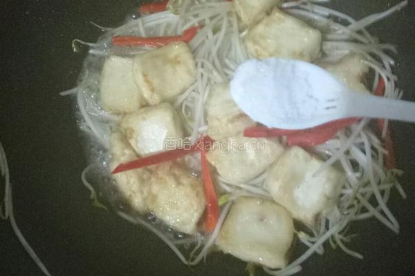 豆腐炒豆芽的做法图解9