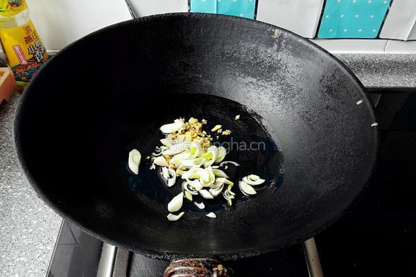 家常四鲜炒饼的做法图解3