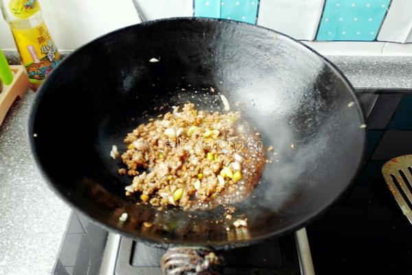 家常四鲜炒饼的做法图解4