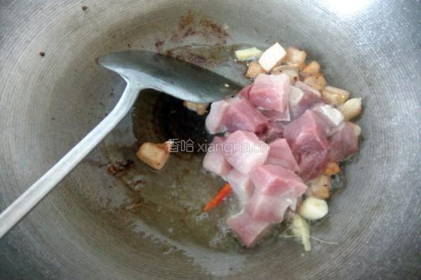 小土豆红烧肉的做法图解7