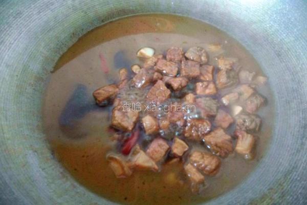 小土豆红烧肉的做法图解10