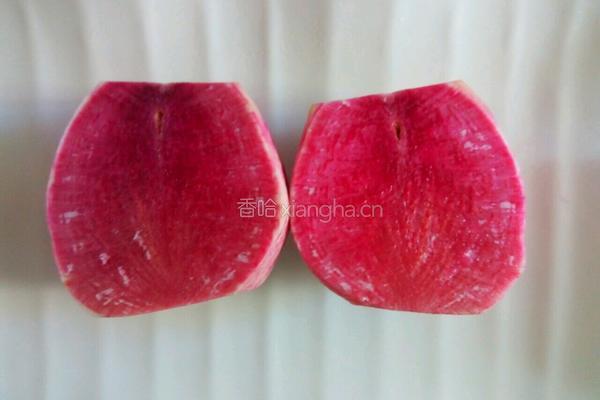 凉拌心里美萝卜丝的做法图解2