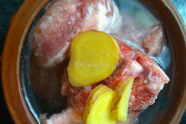 生地黑豆排骨汤的做法图解4
