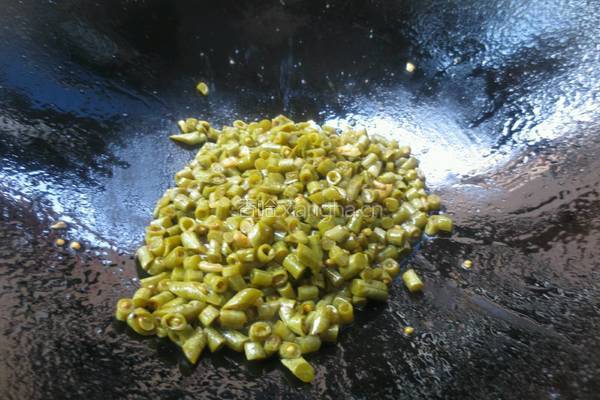 酸豇豆的做法图解7