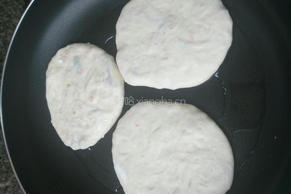 红萝卜冬菇肉馅饼的做法图解10
