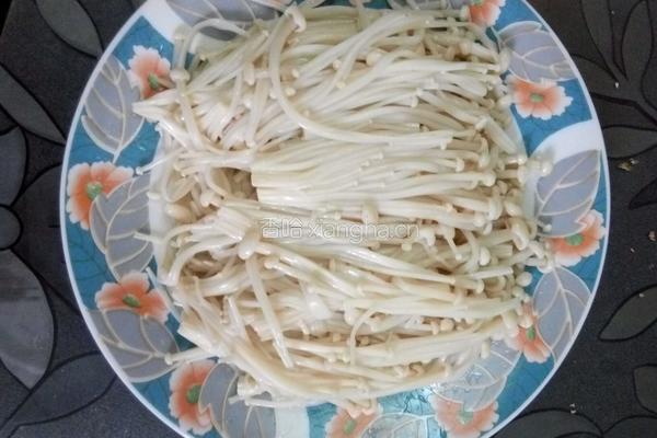 凉拌针金菇的做法图解5