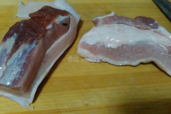 不辣版回锅肉的做法图解1