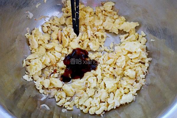 韭菜素包子的做法图解8